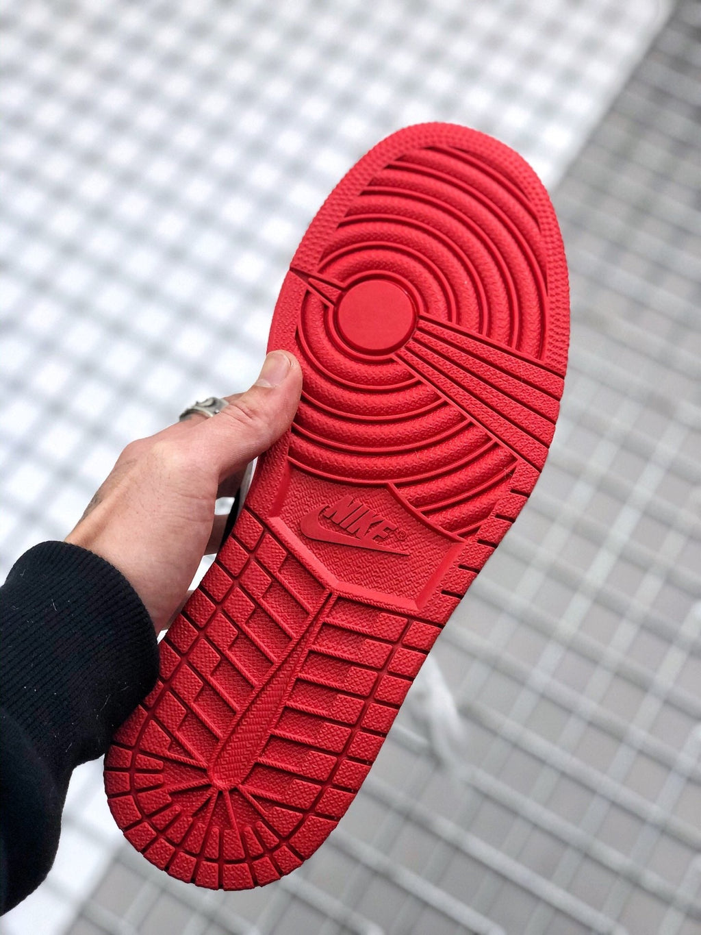 Edison Chen White Silk CU2804-100 Sneakers - Air Jordan 1 Mid - product image from the listing.