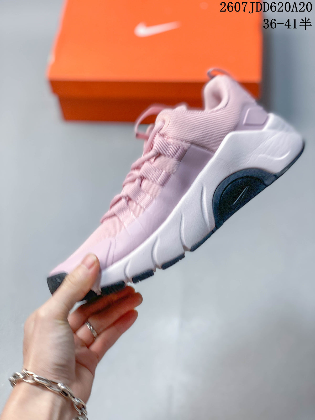 Nike Free Metcon 7 Training Shoes in Pink White 2607JDD620A20 - product image from the listing.