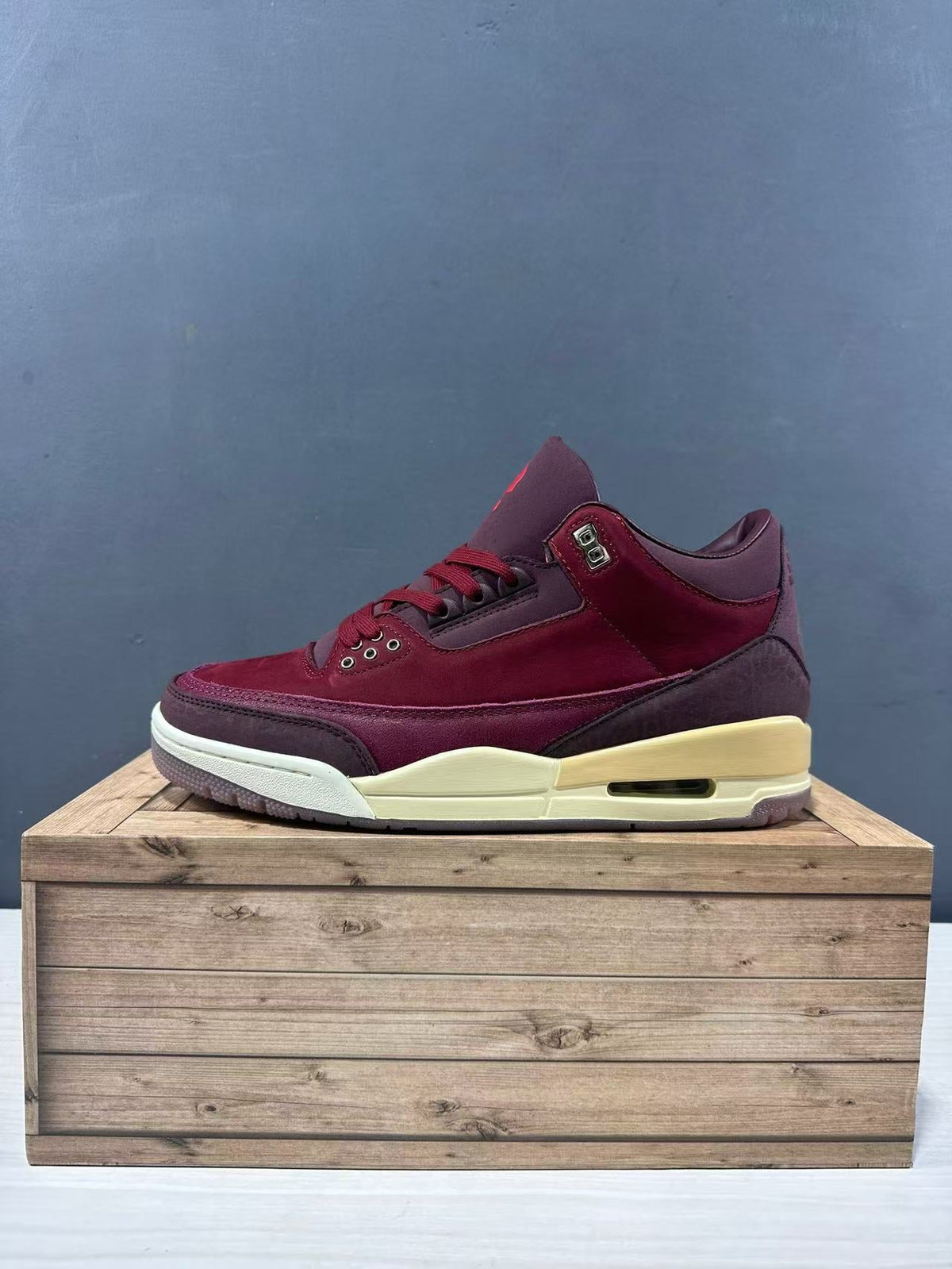 Air Jordan 3 Retro OG Burgundy Sneakers IO7744-600 - product image from the listing.