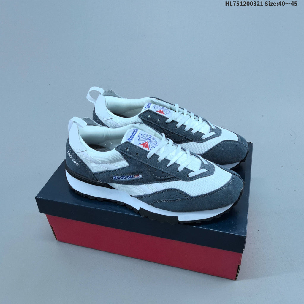 Reebok LX2200 Retro Sneakers for Running - product image from the listing.
