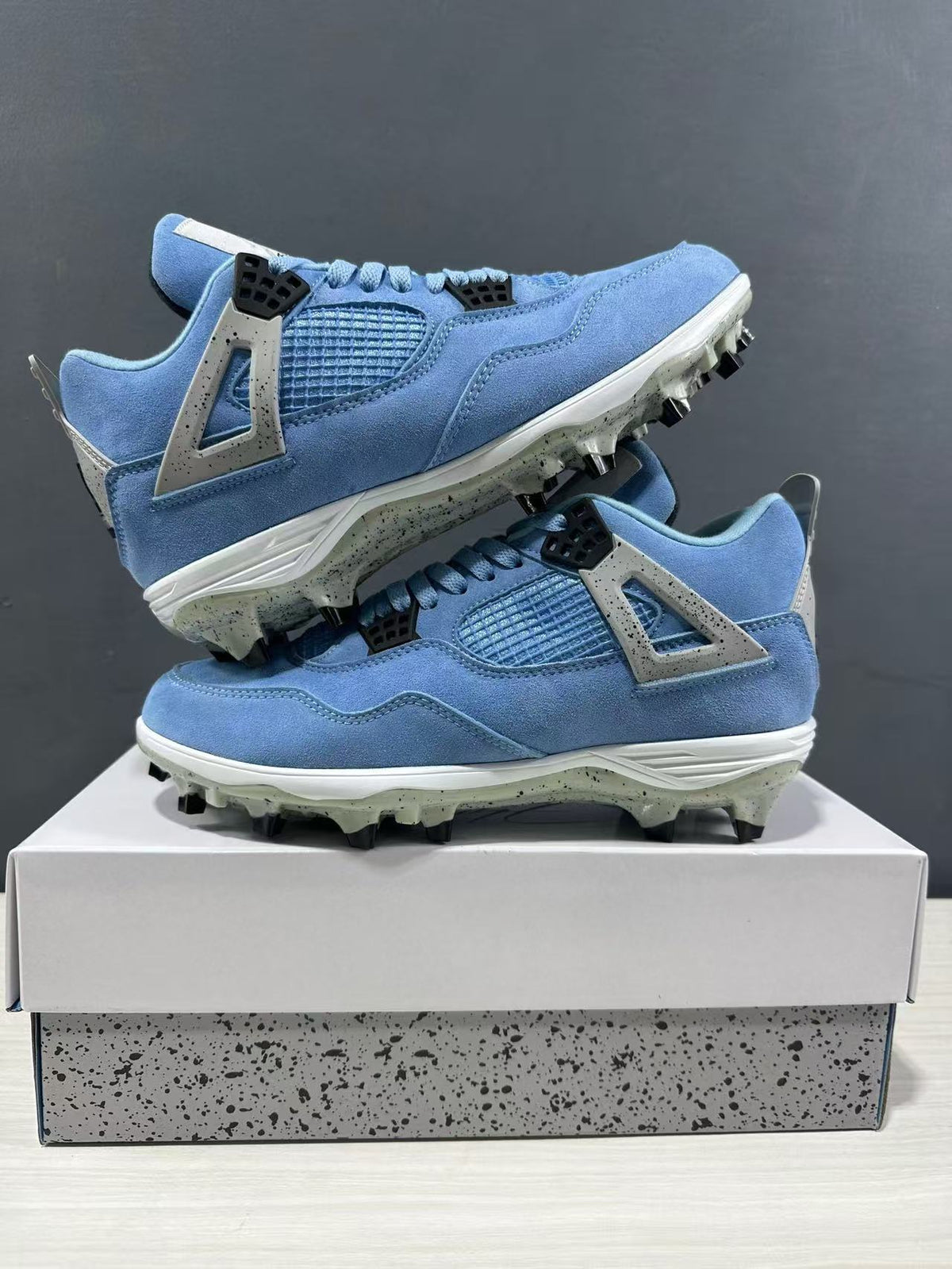 Air Jordan 4 University Blue Cleats CT8572-400 - product image from the listing.