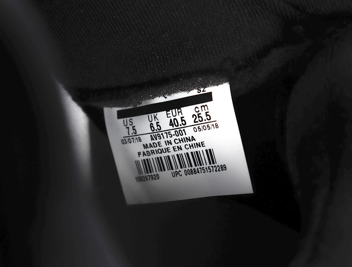 Air Jordan 5 Retro High-Top Sneakers in Black Silver AV9175-001 - product image from the listing.