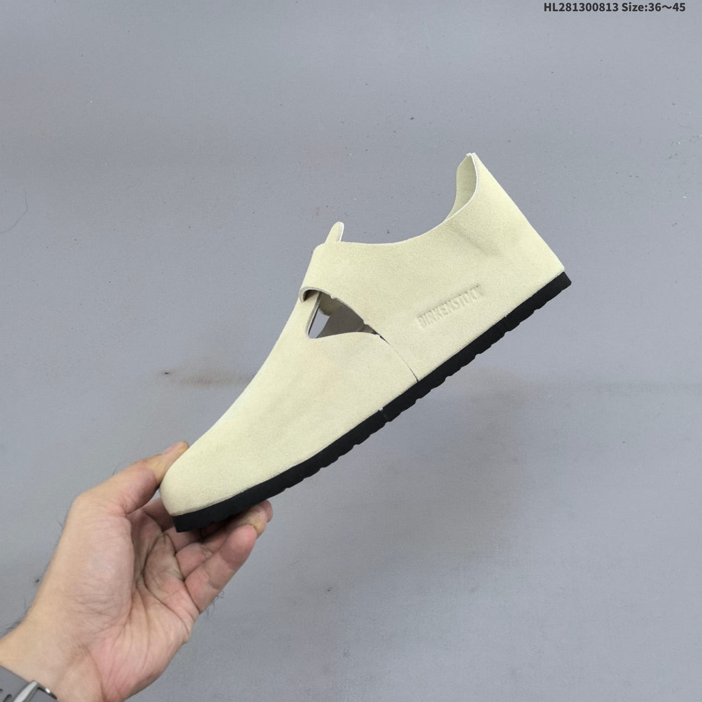 Cream Suede Birkenstock Boston Shearling Clog - product image from the listing.
