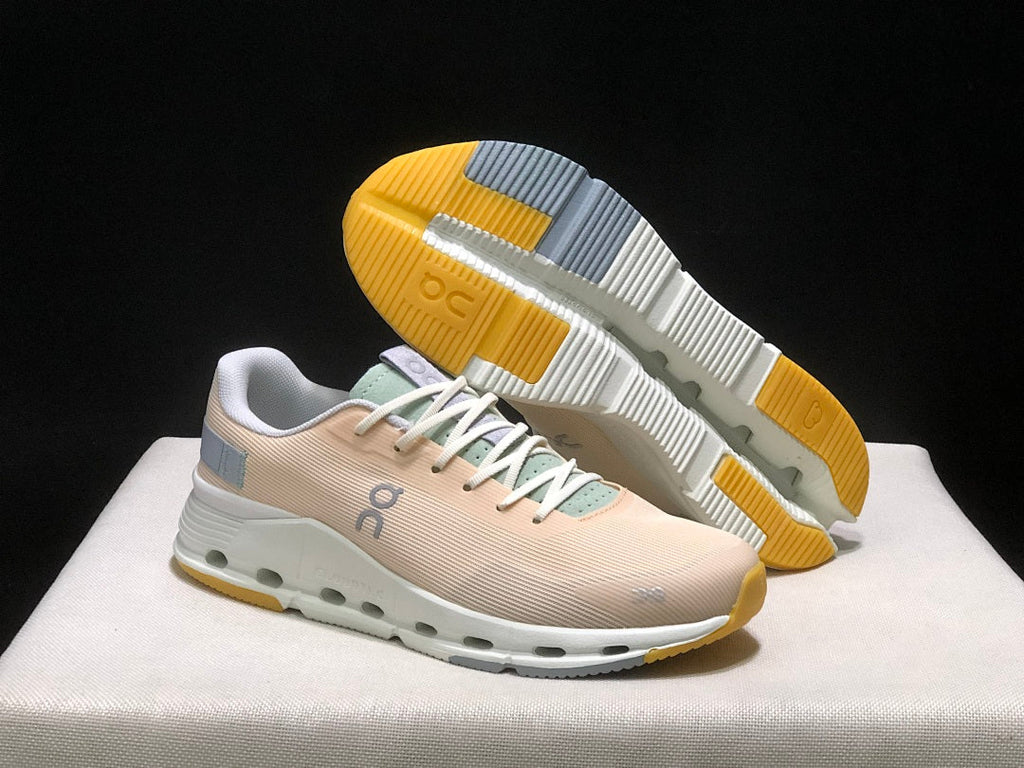 On Cloudnova Form 2 Trainers in Mist and Heather - product image from the listing.