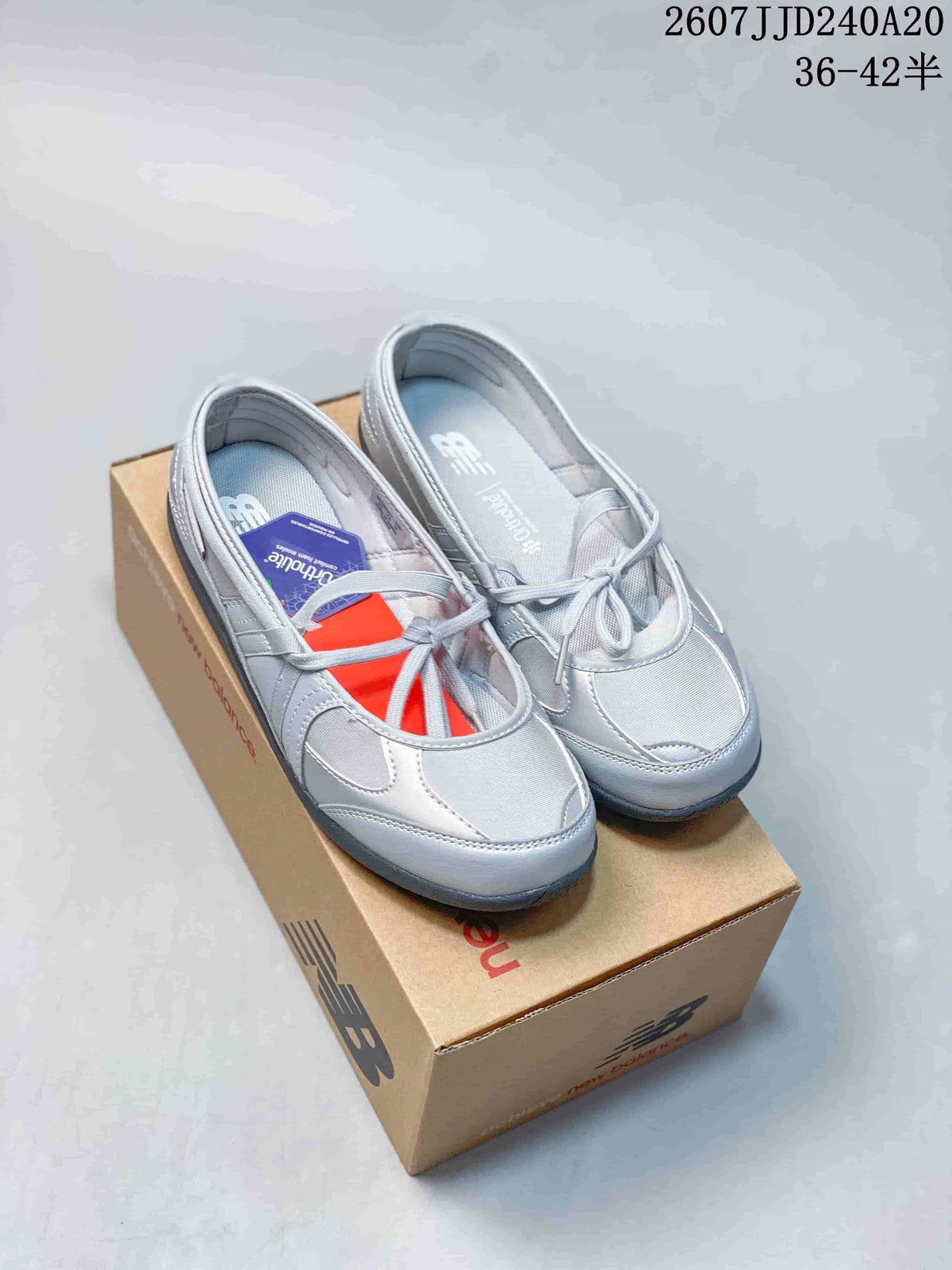 Women's New Balance Flat Breeze Mary Jane Sneakers 711260QQT - product image from the listing.