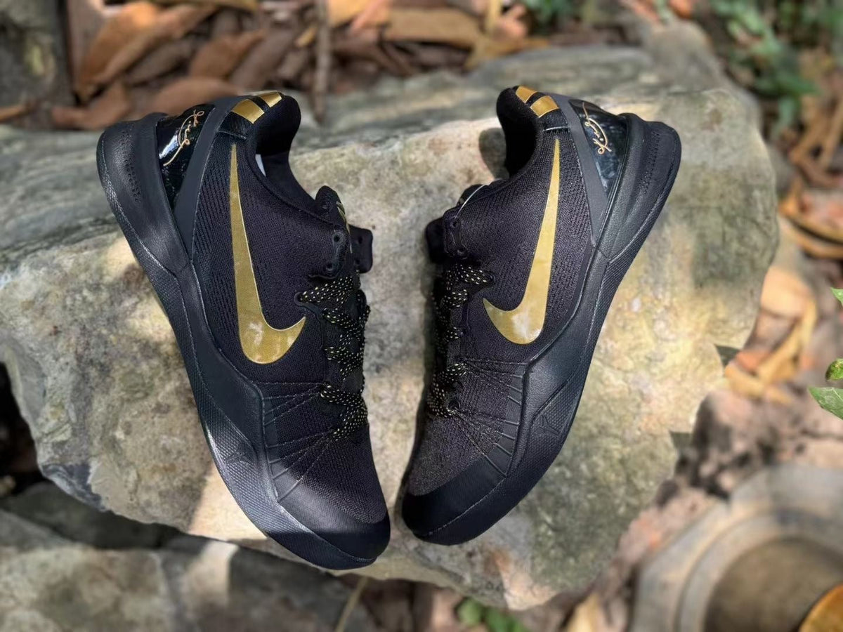 Nike Kobe 8 Elite Sneakers in Black Gold - product image from the listing.