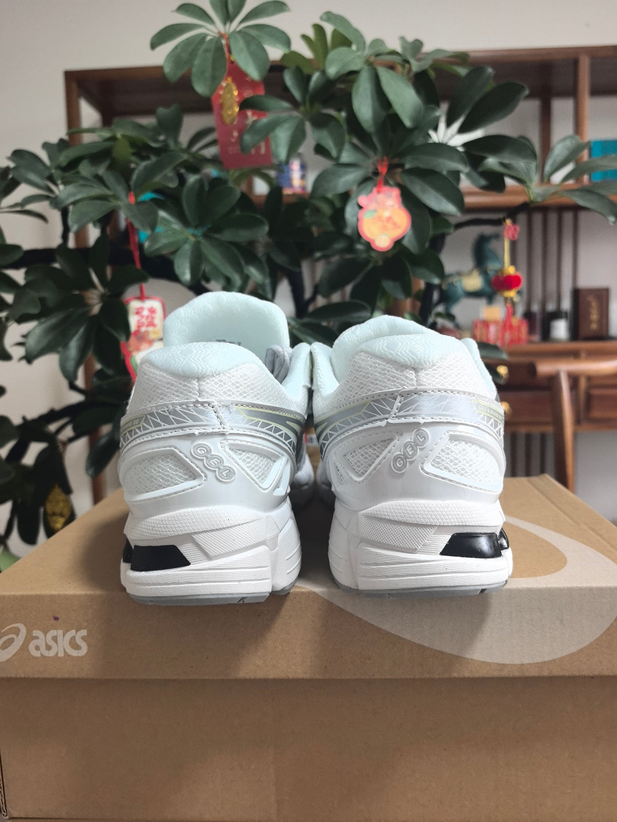 Silver and White ASICS N2 Sneakers - product image from the listing.