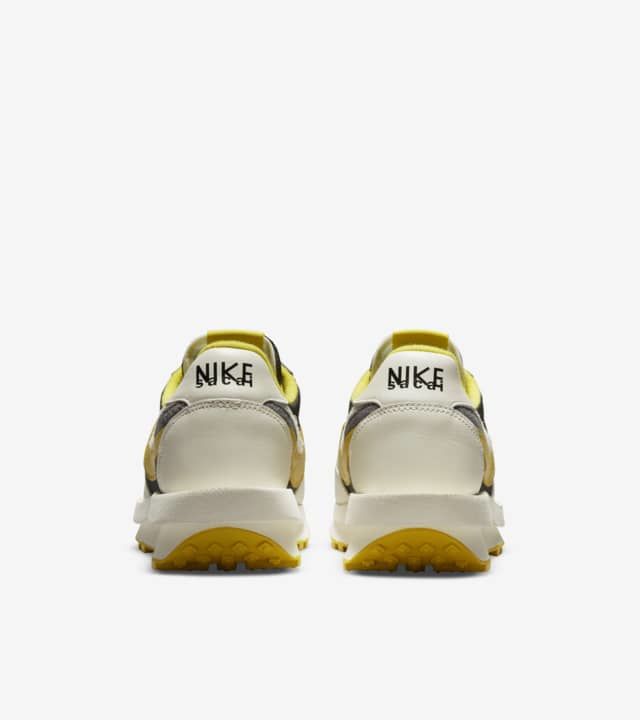 Nike x sacai LDV Waffle Trainers DJ4877-001 - product image from the listing.