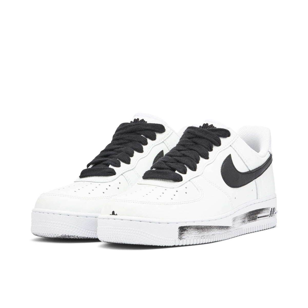 G-Dragon PEACEMINUSONE x Nike Air Force 1 Para-Noise in White - product image from the listing.