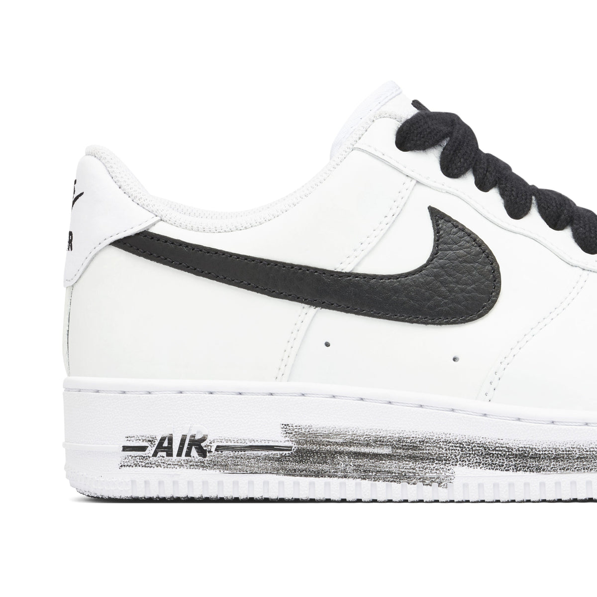 G-Dragon PEACEMINUSONE x Nike Air Force 1 Para-Noise in White - product image from the listing.