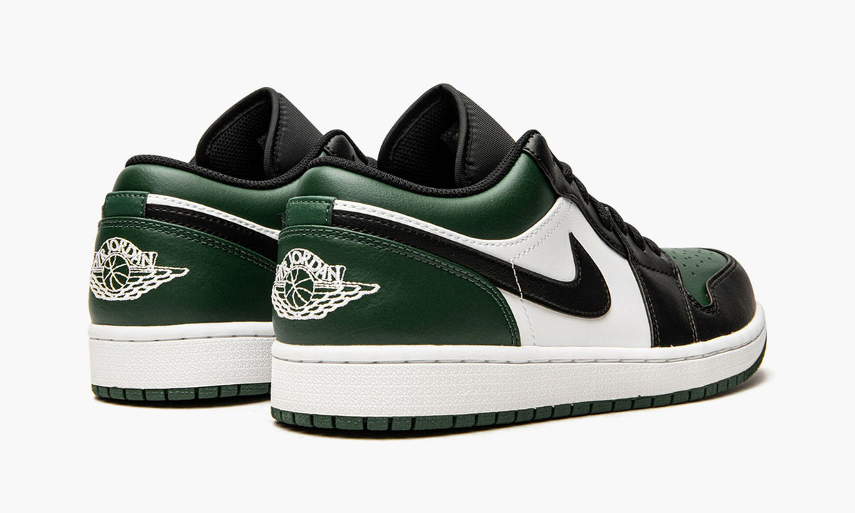 "Green Toe" Jordan 1 Low - product photo shown in the listing for this item.