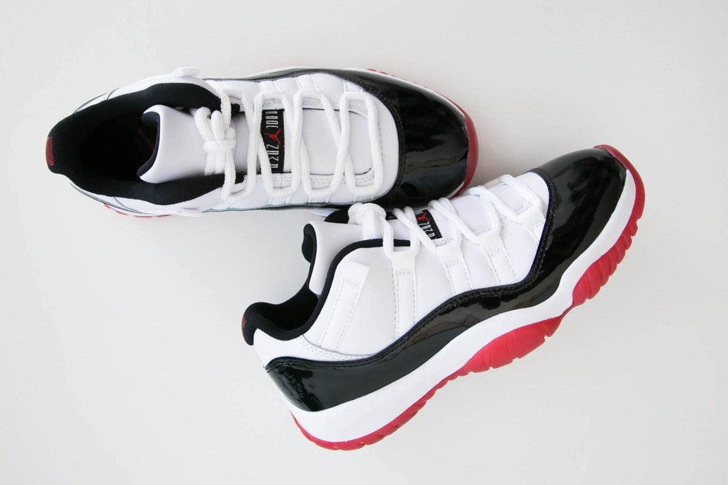 Concord Bred - Jordan 11 Retro Low - product image from the listing.