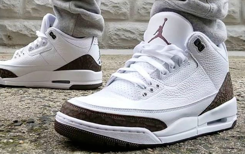 Mocha - Jordan 3 Retro 2018 - product image from the listing.