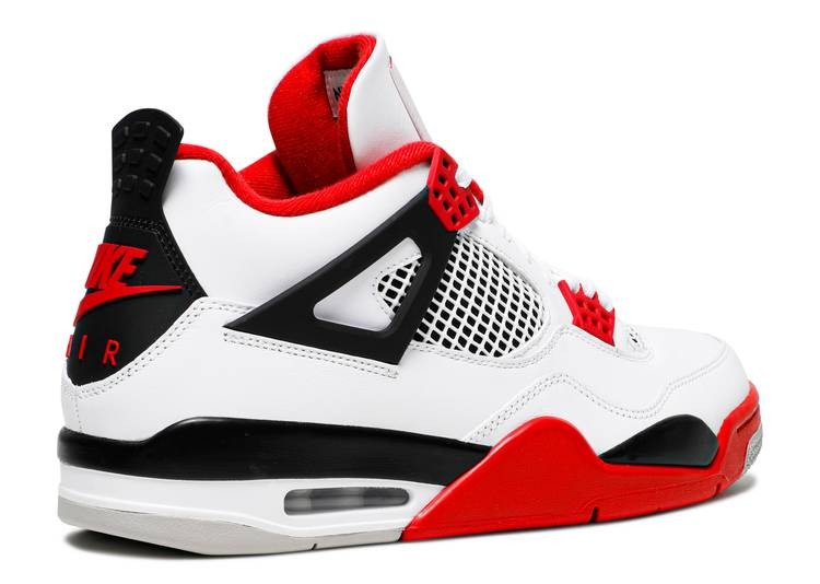 Fire Red Denim (2020) - Jordan 3 Retro SE - product image from the listing.