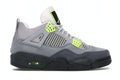 95 Neon - Jordan 4 Retro SE - product image from the listing.
