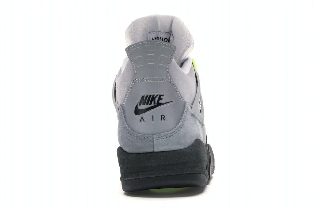 95 Neon - Jordan 4 Retro SE - product image from the listing.