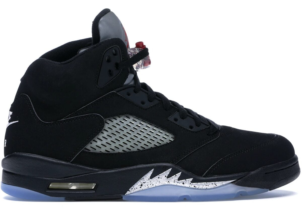Jordan 5 Retro in Black Metallic - product image from the listing.