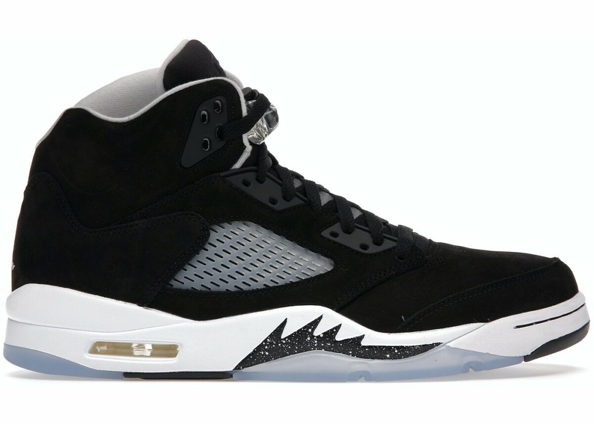 Moonlight - Jordan 5 Retro 2021 - product image from the listing.