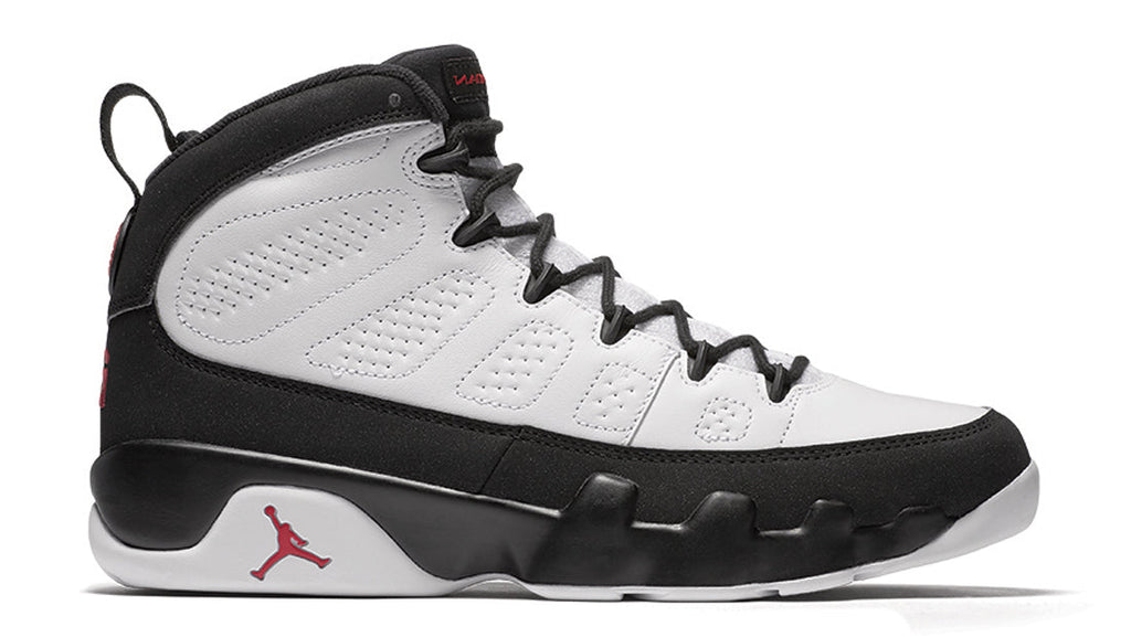 Space Jam - Jordan 9 Retro OG 2016 - product image from the listing.