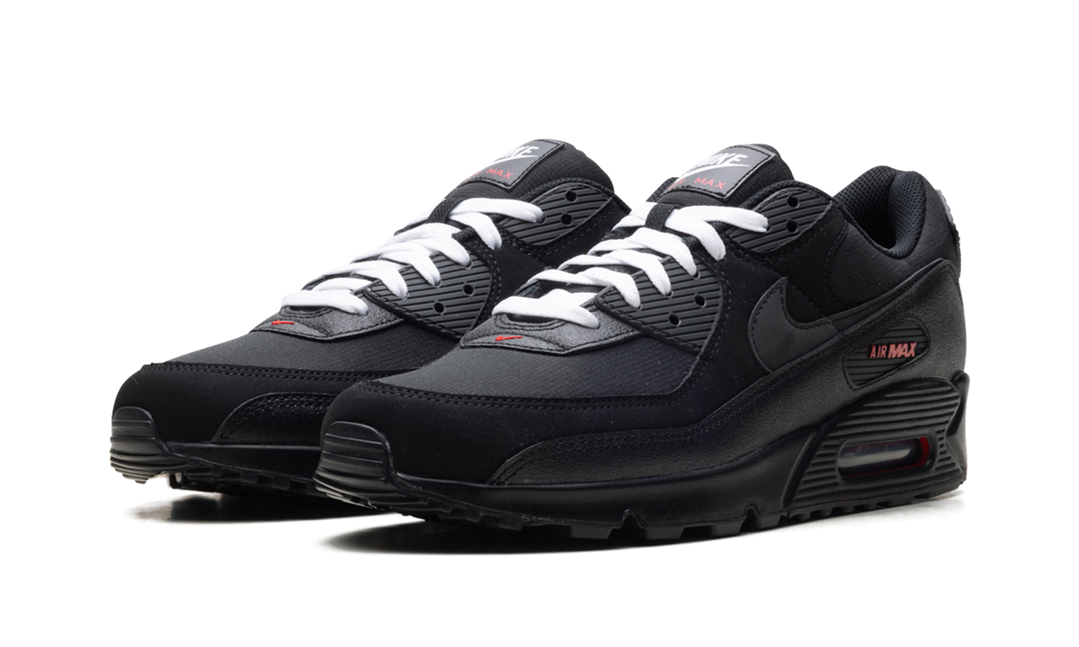 "Black Sport Red" Air Max 90 DC9388 002 - product image from the listing.