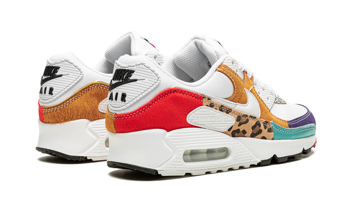 Women's AIR MAX 90 SE "Animal" DH5075 100 - product image from the listing.