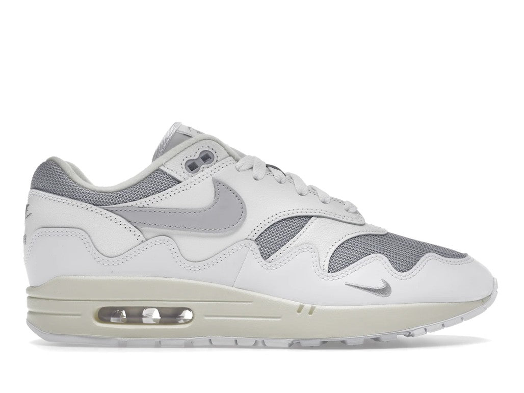 Nike Air Max 1 Patta Waves in White - product image from the listing.