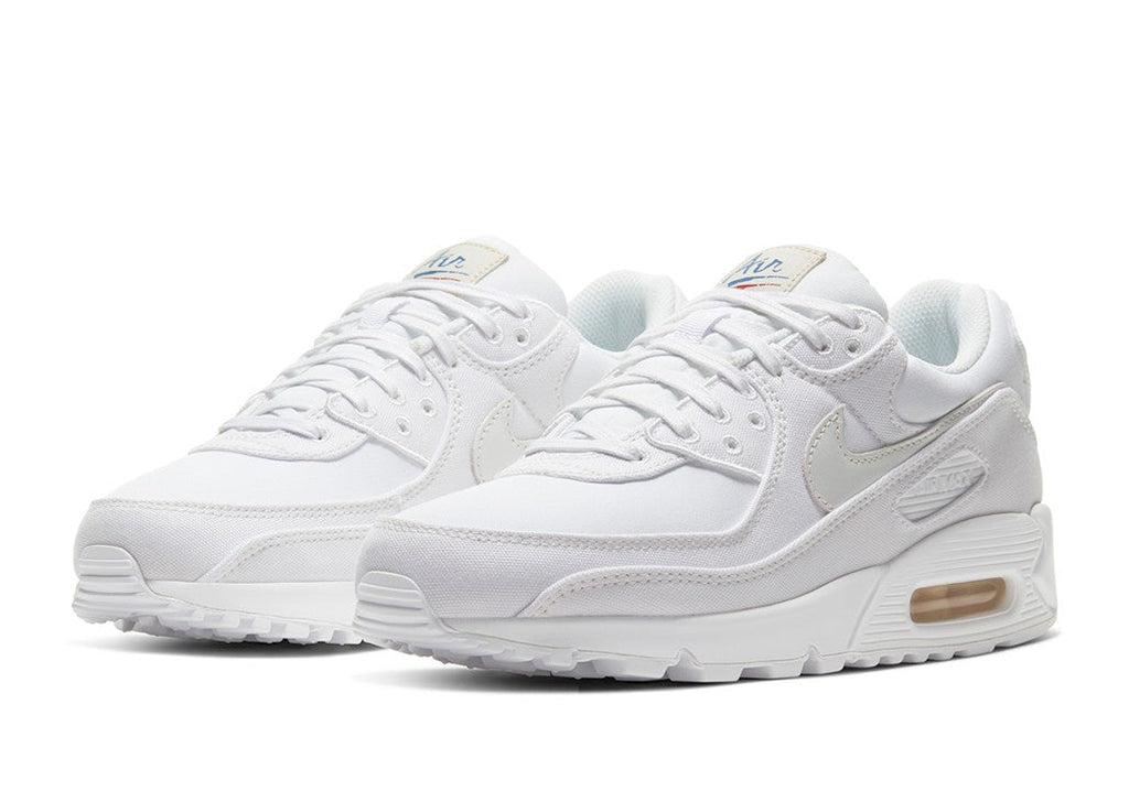 City Pack Paris - Nike Air Max 90 2020 - product image from the listing.