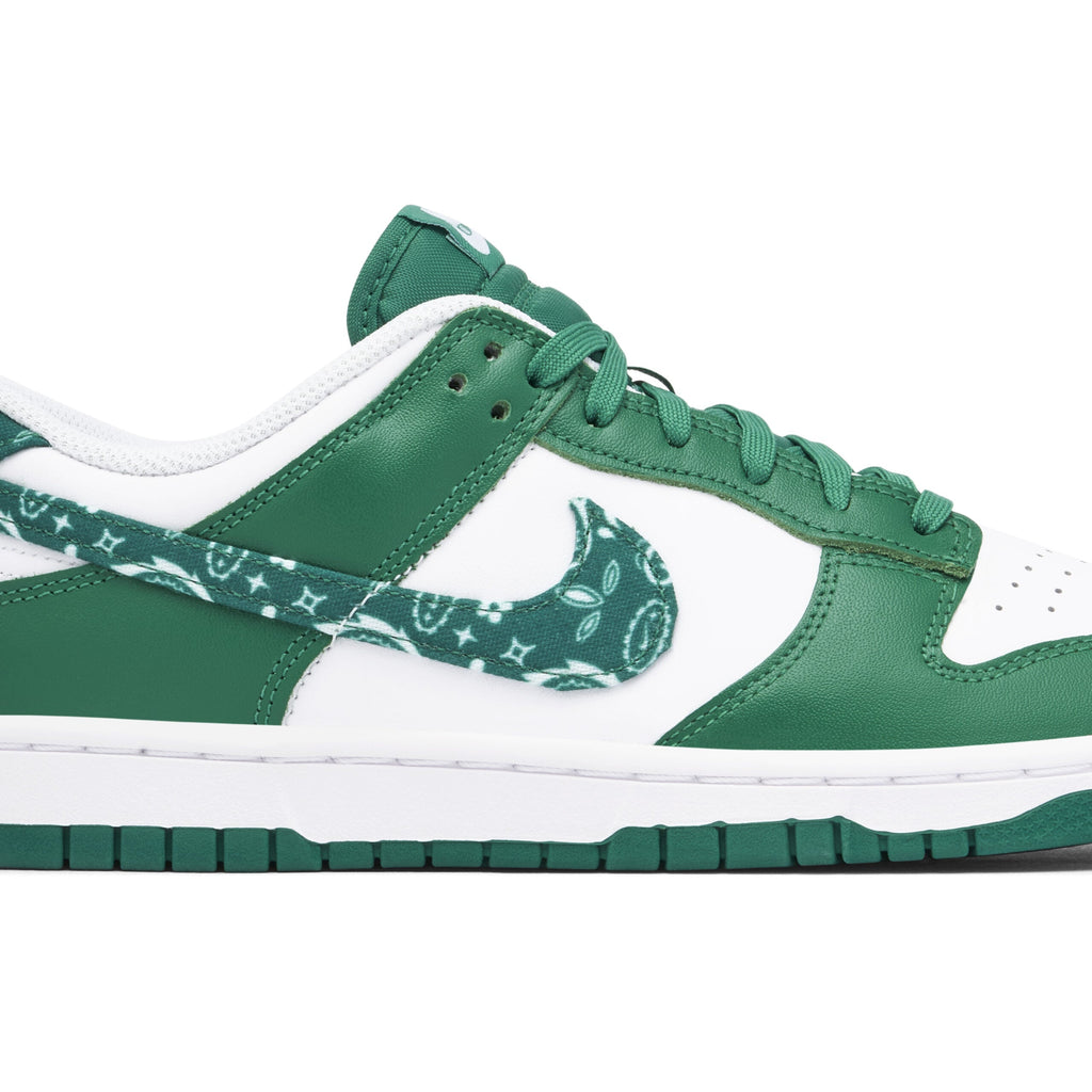Women's Nike Dunk Low Green Paisley - product image from the listing.