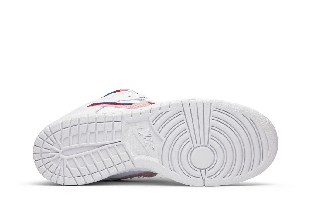 SB Dunk Low Parra by Nike - product photo shown in the listing for this item.