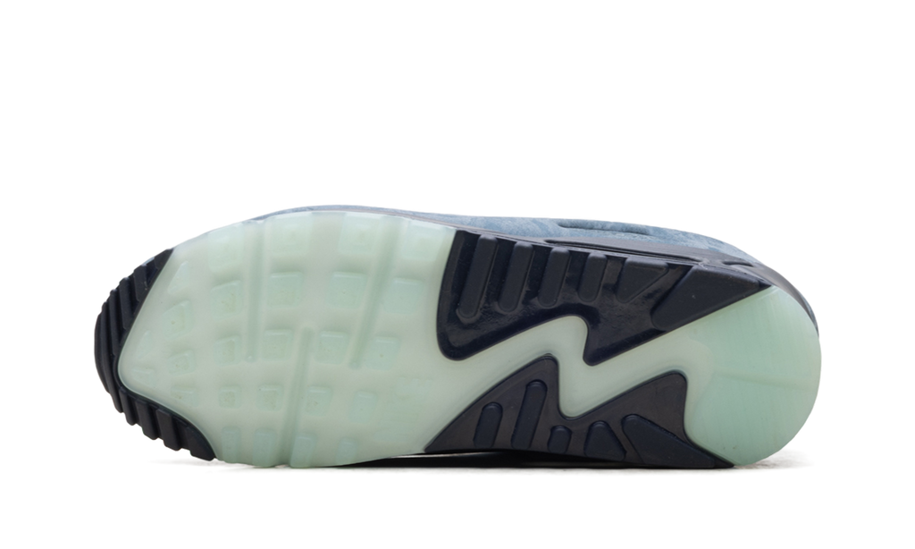 "Thunderstorm" Air Max 90 HQ1970 400 - product image from the listing.
