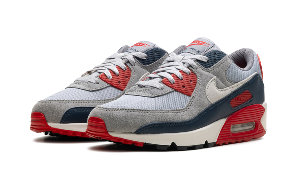 "USA Light Smoke Grey" Air Max 90 DM0029 005 - product image from the listing.
