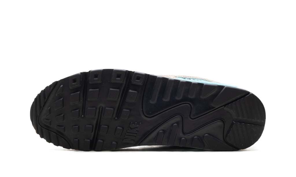"Aurora Green Camo" Air Max 90 Premium IF1721 100 - product image from the listing.
