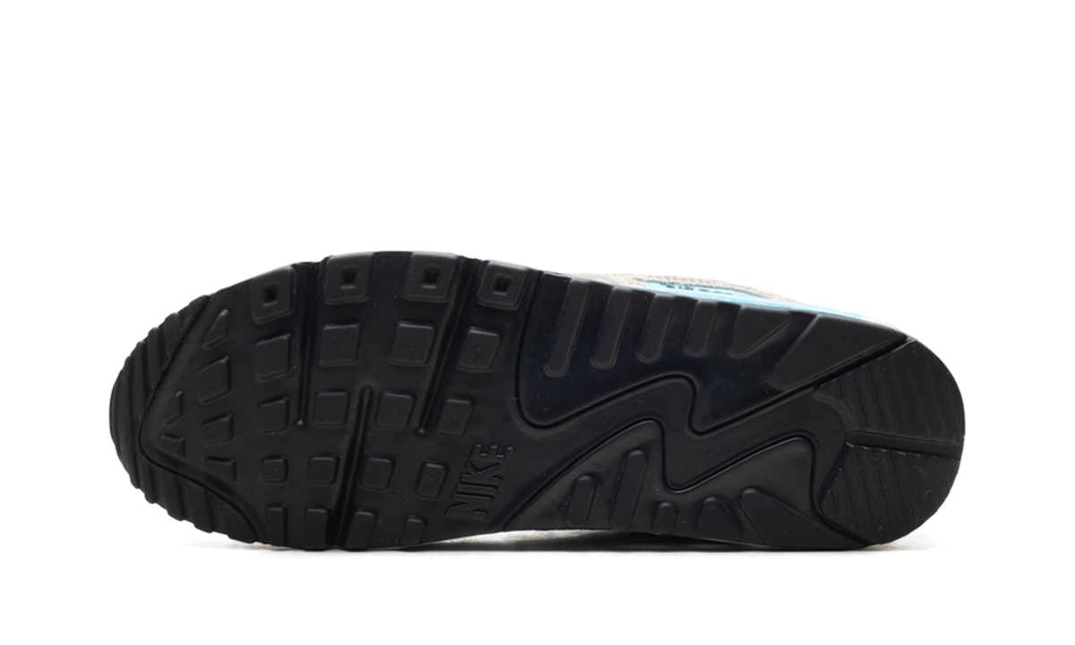 "Aurora Green Camo" Air Max 90 Premium IF1721 100 - product image from the listing.