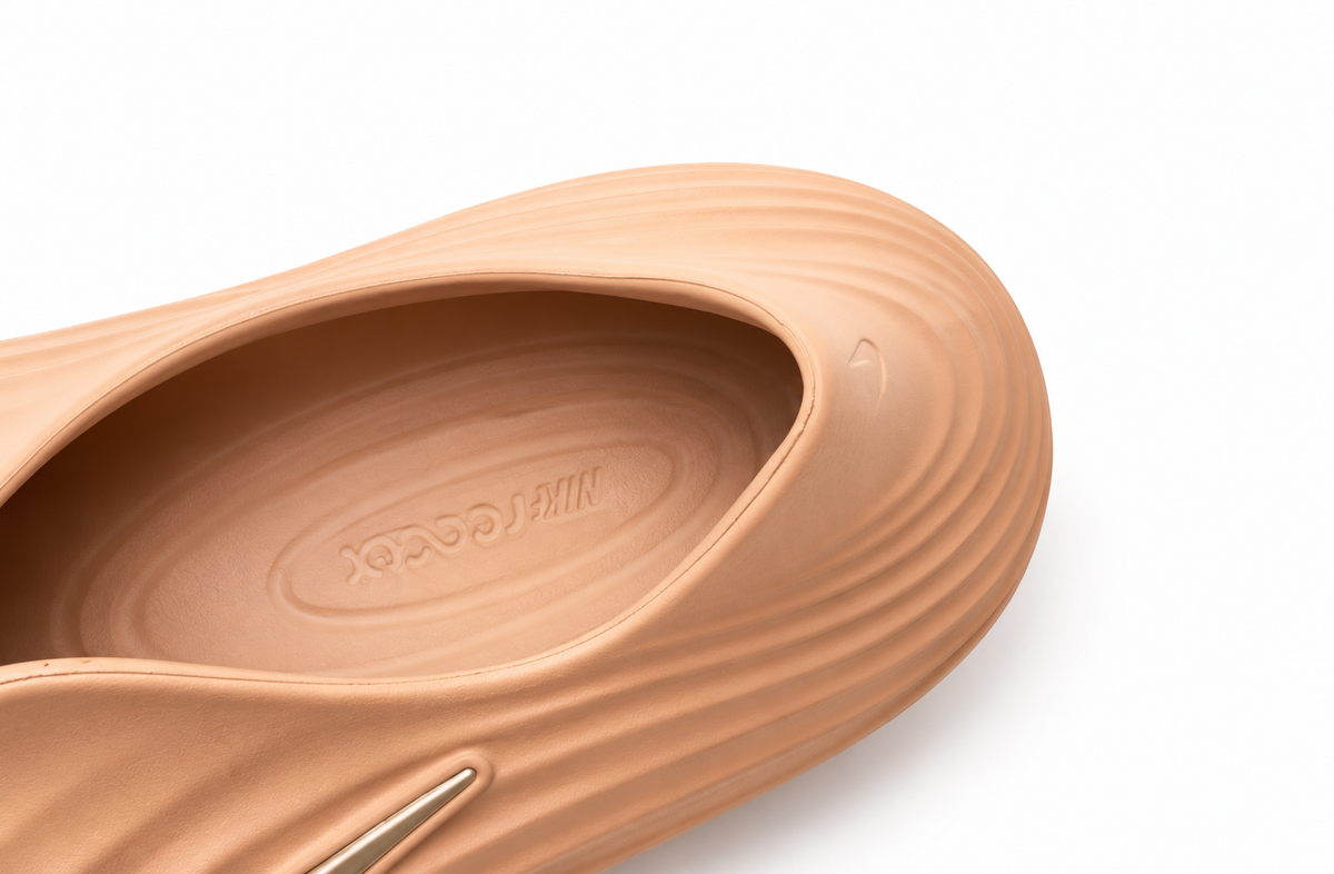 "Rose Gold" Nike ReactX Rejuven8 - product image from the listing.