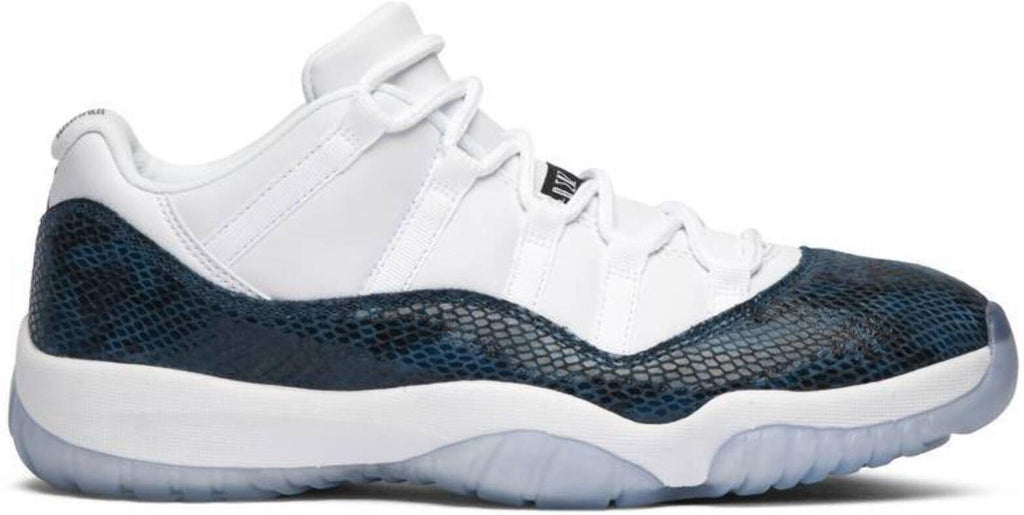 Air Jordan 11 Retro Low LE Snakeskin White Black Navy CD6846-102 2019 - product image from the listing.