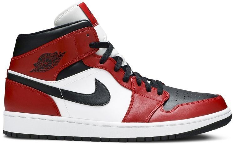 - Red, Black & White Chicago Size 9 MJ - Nike Air Jordan 1 Mid - product image from the listing.
