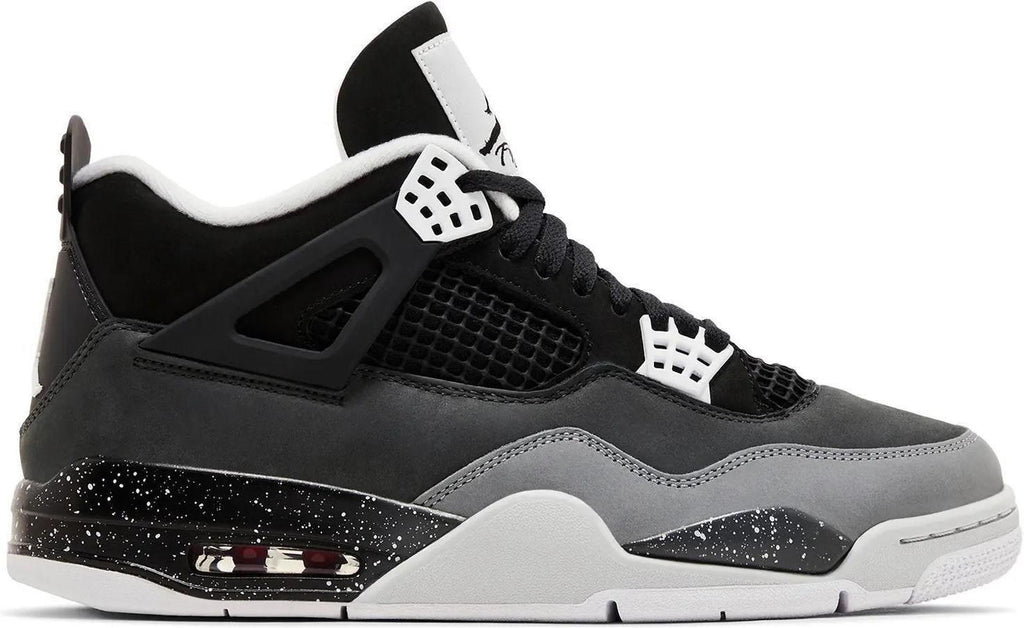 VNDS - Nike Air Jordan 4 Retro 2024 Fear (SIZE 9) - product image from the listing.