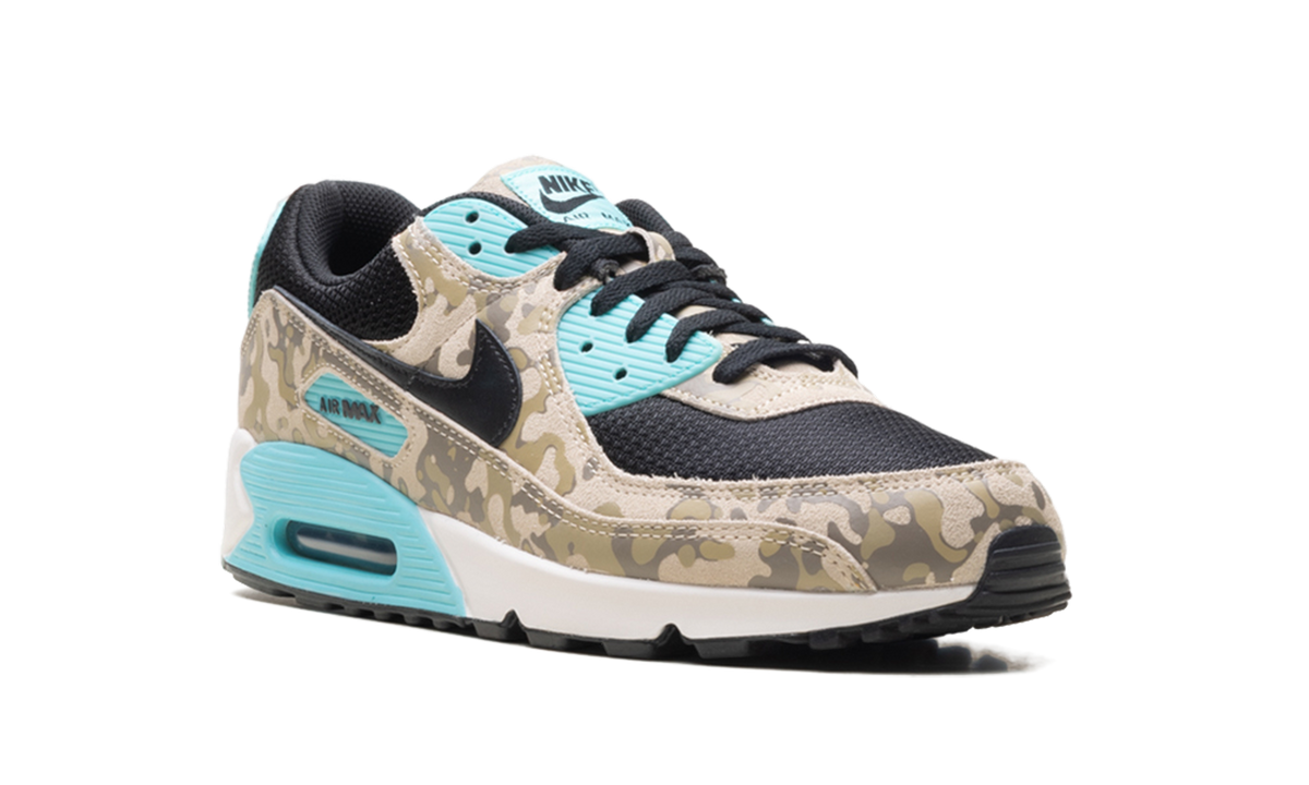 "Aurora Green Camo" Air Max 90 Premium IF1721 100 - product image from the listing.